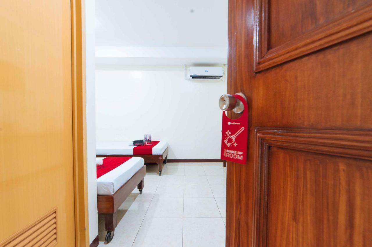 Reddoorz @ Davao Hub General Luna Εξωτερικό φωτογραφία