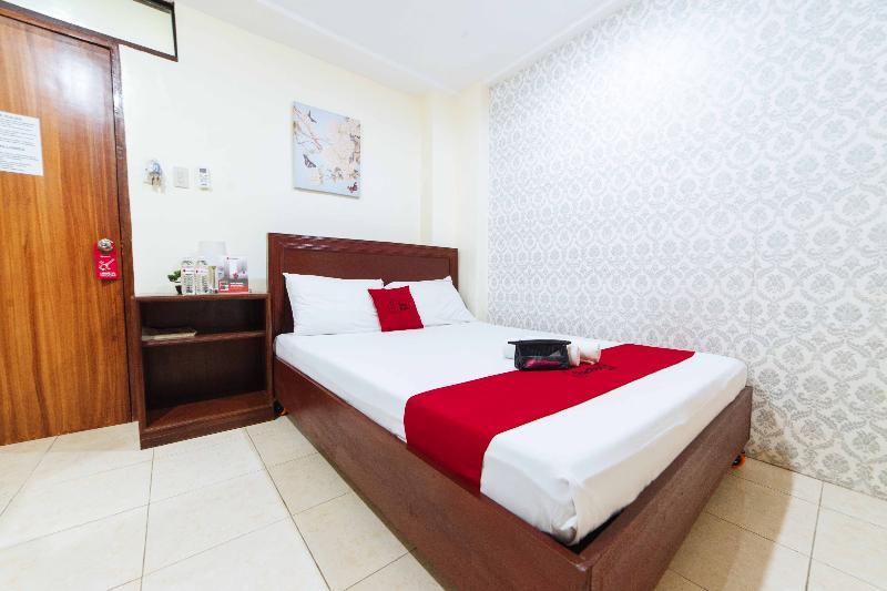 Reddoorz @ Davao Hub General Luna Εξωτερικό φωτογραφία